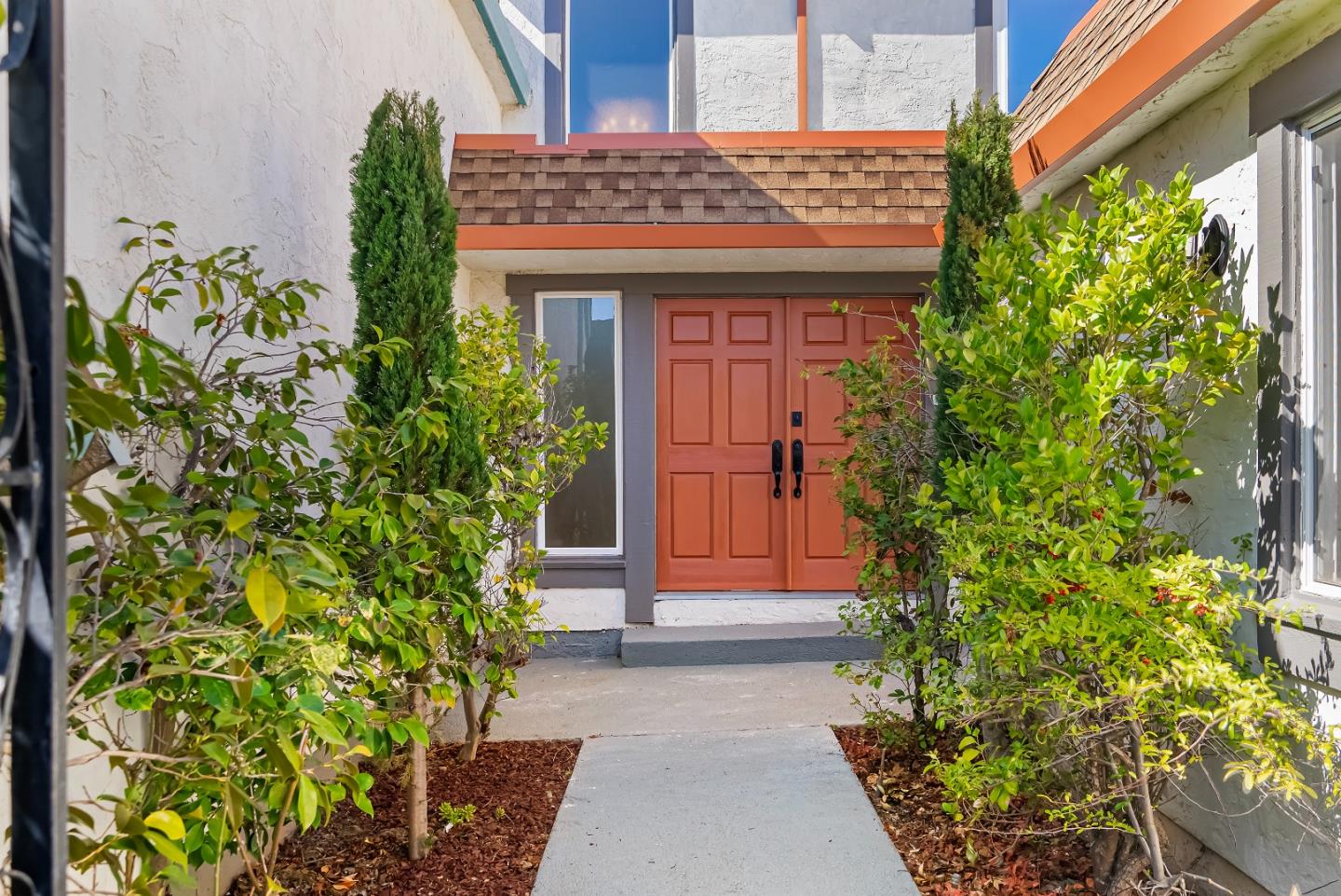 Detail Gallery Image 5 of 45 For 2325 Hastings Dr, Belmont,  CA 94002 - 3 Beds | 2/1 Baths