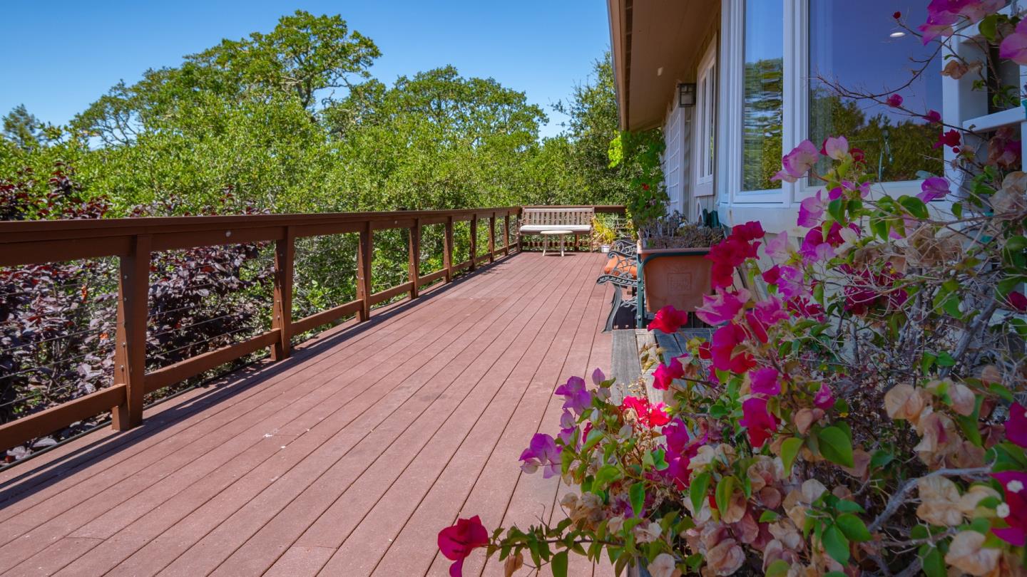 Detail Gallery Image 10 of 43 For Kiowa Ct, Portola Valley,  CA 94028 - 5 Beds | 3/1 Baths