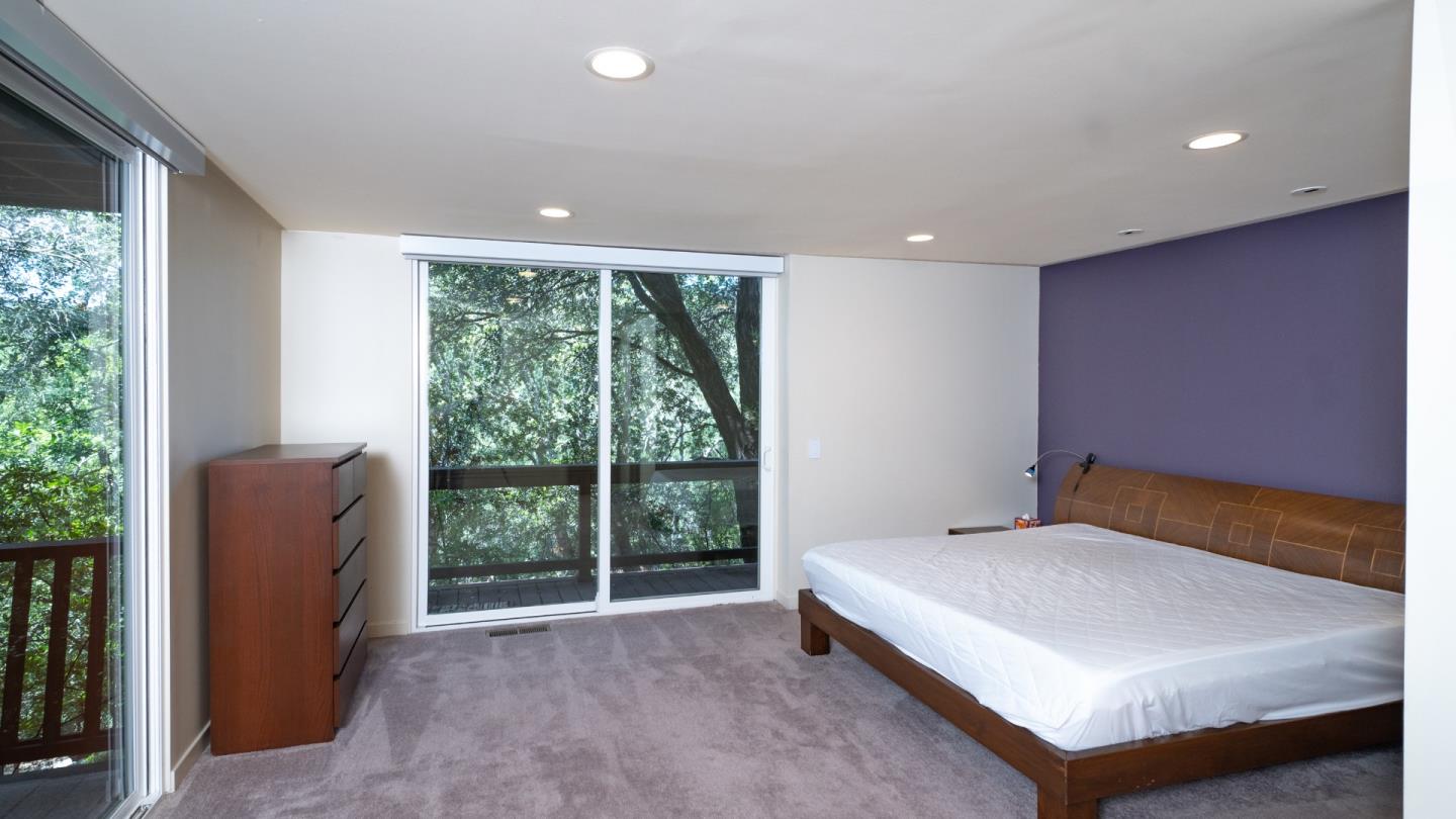 Detail Gallery Image 32 of 43 For Kiowa Ct, Portola Valley,  CA 94028 - 5 Beds | 3/1 Baths