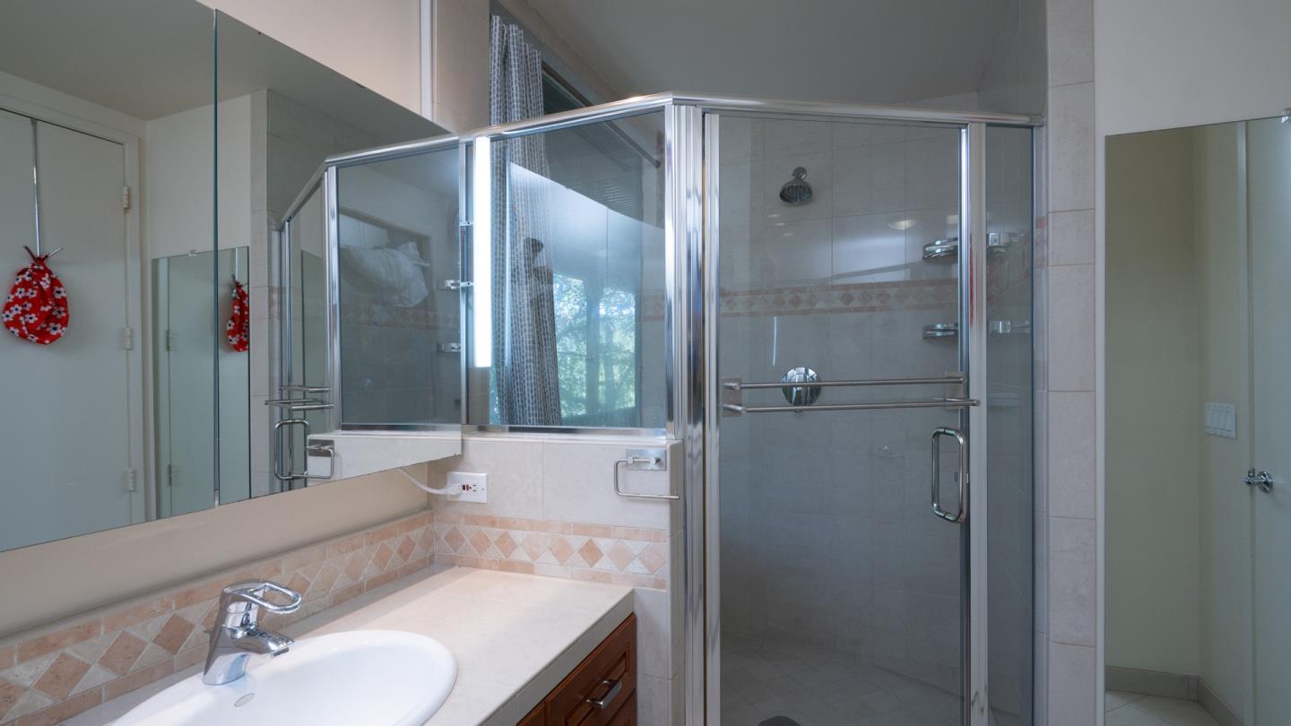 Detail Gallery Image 35 of 43 For Kiowa Ct, Portola Valley,  CA 94028 - 5 Beds | 3/1 Baths