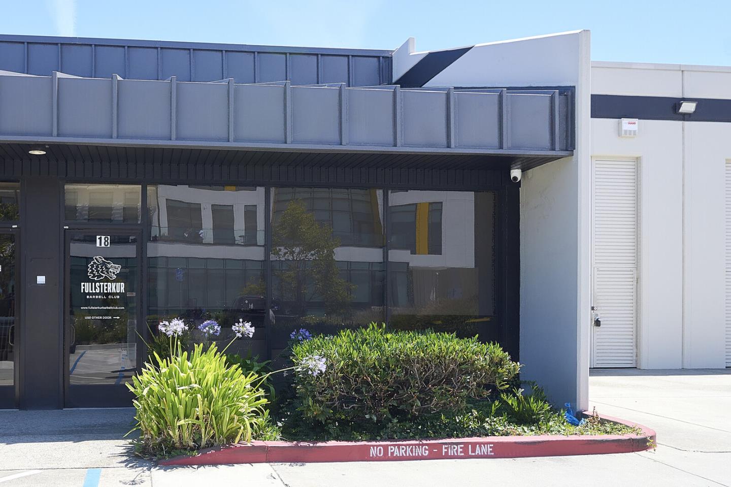 Detail Gallery Image 5 of 27 For 1100 Industrial Rd #18,  San Carlos,  CA 94070 - – Beds | – Baths
