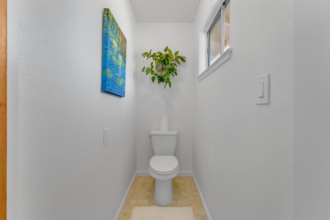 Detail Gallery Image 20 of 39 For 2529 Orchard St, Soquel,  CA 95073 - 4 Beds | 2 Baths