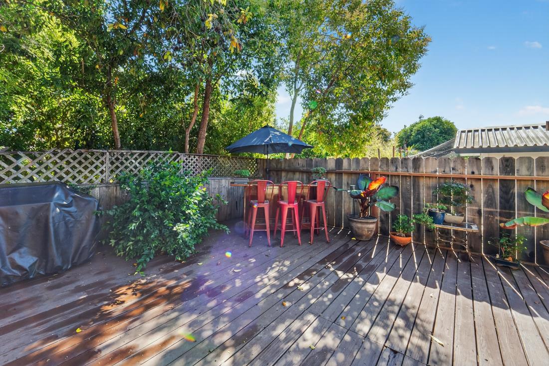 Detail Gallery Image 28 of 39 For 2529 Orchard St, Soquel,  CA 95073 - 4 Beds | 2 Baths