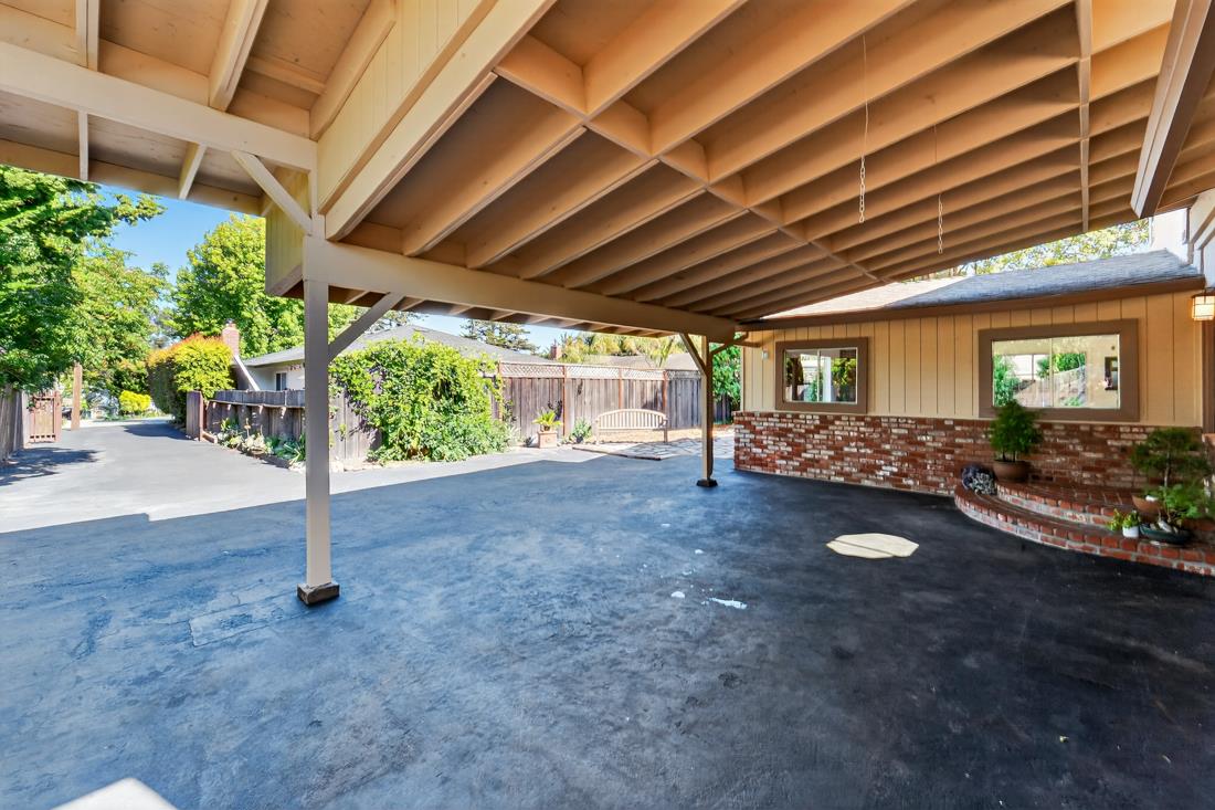 Detail Gallery Image 3 of 39 For 2529 Orchard St, Soquel,  CA 95073 - 4 Beds | 2 Baths