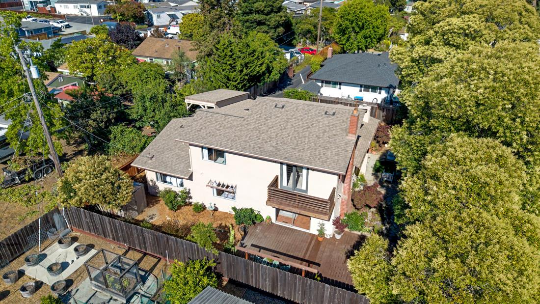 Detail Gallery Image 33 of 39 For 2529 Orchard St, Soquel,  CA 95073 - 4 Beds | 2 Baths