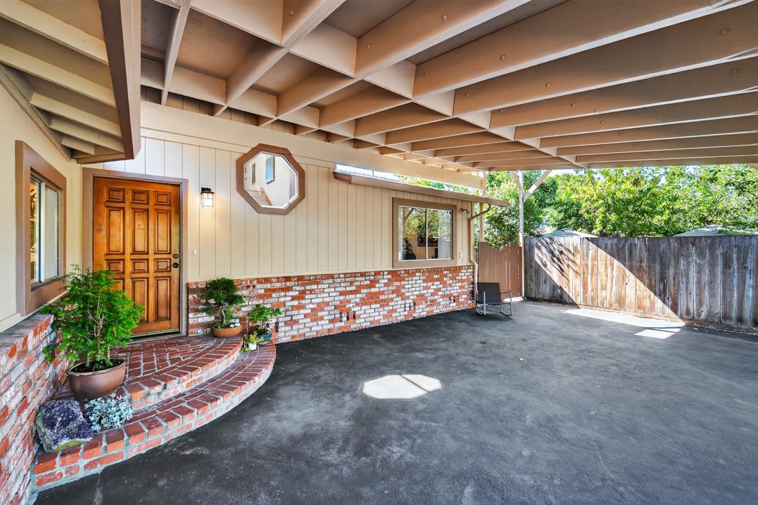 Detail Gallery Image 5 of 39 For 2529 Orchard St, Soquel,  CA 95073 - 4 Beds | 2 Baths