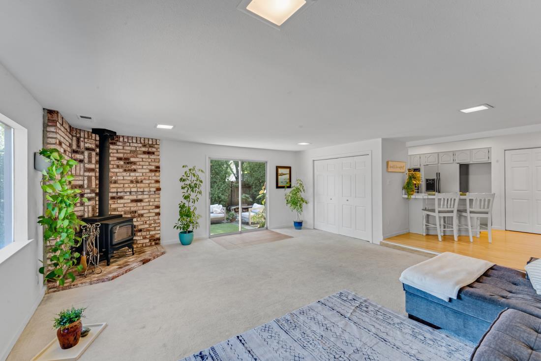 Detail Gallery Image 8 of 39 For 2529 Orchard St, Soquel,  CA 95073 - 4 Beds | 2 Baths