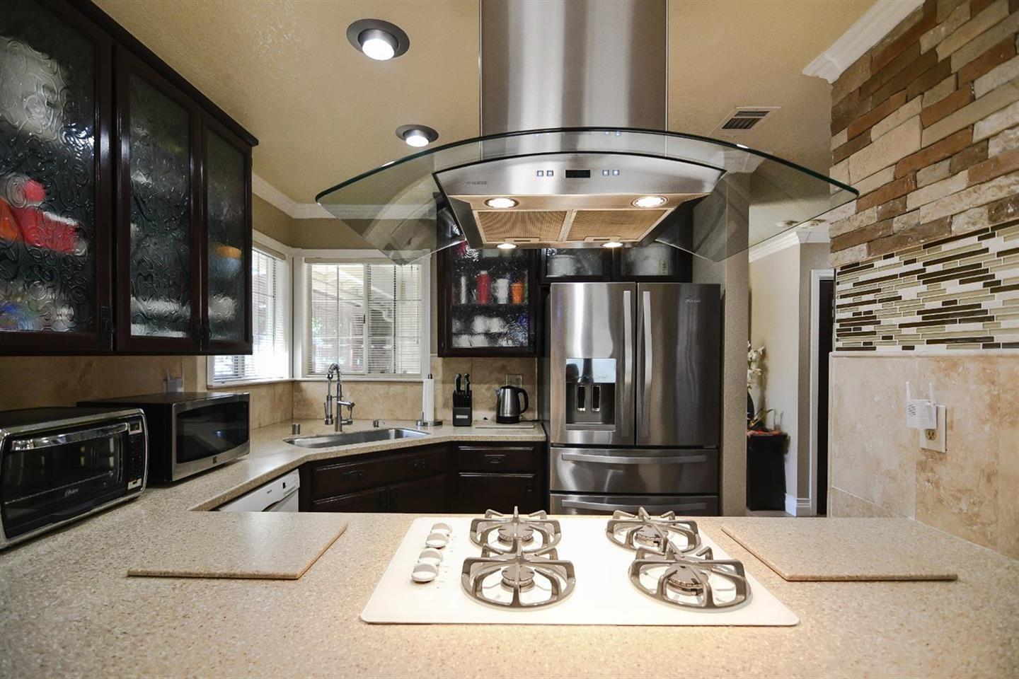 Detail Gallery Image 10 of 24 For 2630 Bonifacio Dr, Tracy,  CA 95376 - 3 Beds | 2 Baths