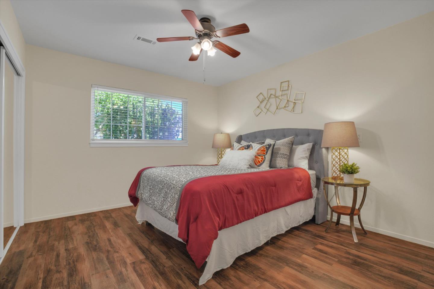 Detail Gallery Image 16 of 37 For 1909 Crestwood Dr, Antioch,  CA 94509 - 3 Beds | 2 Baths
