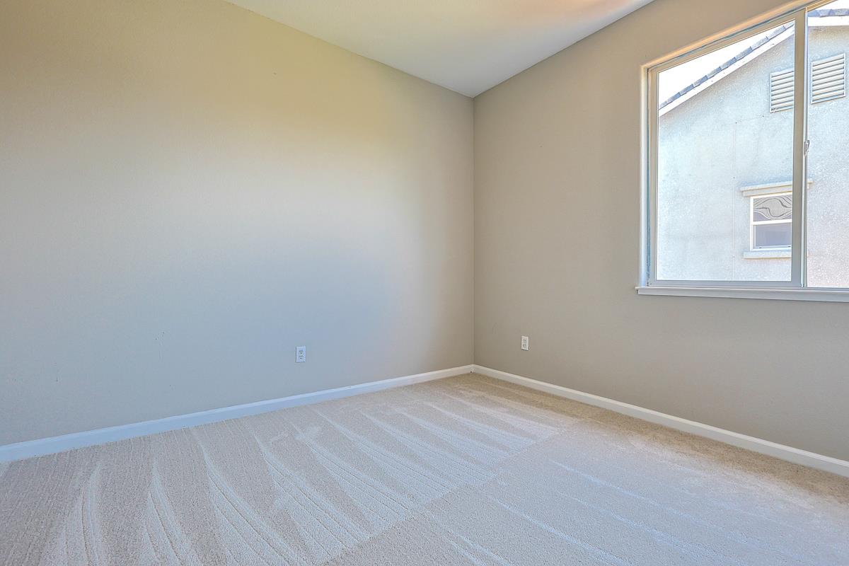 Detail Gallery Image 21 of 39 For 2335 Cypress Dr, Tracy,  CA 95377 - 6 Beds | 3 Baths