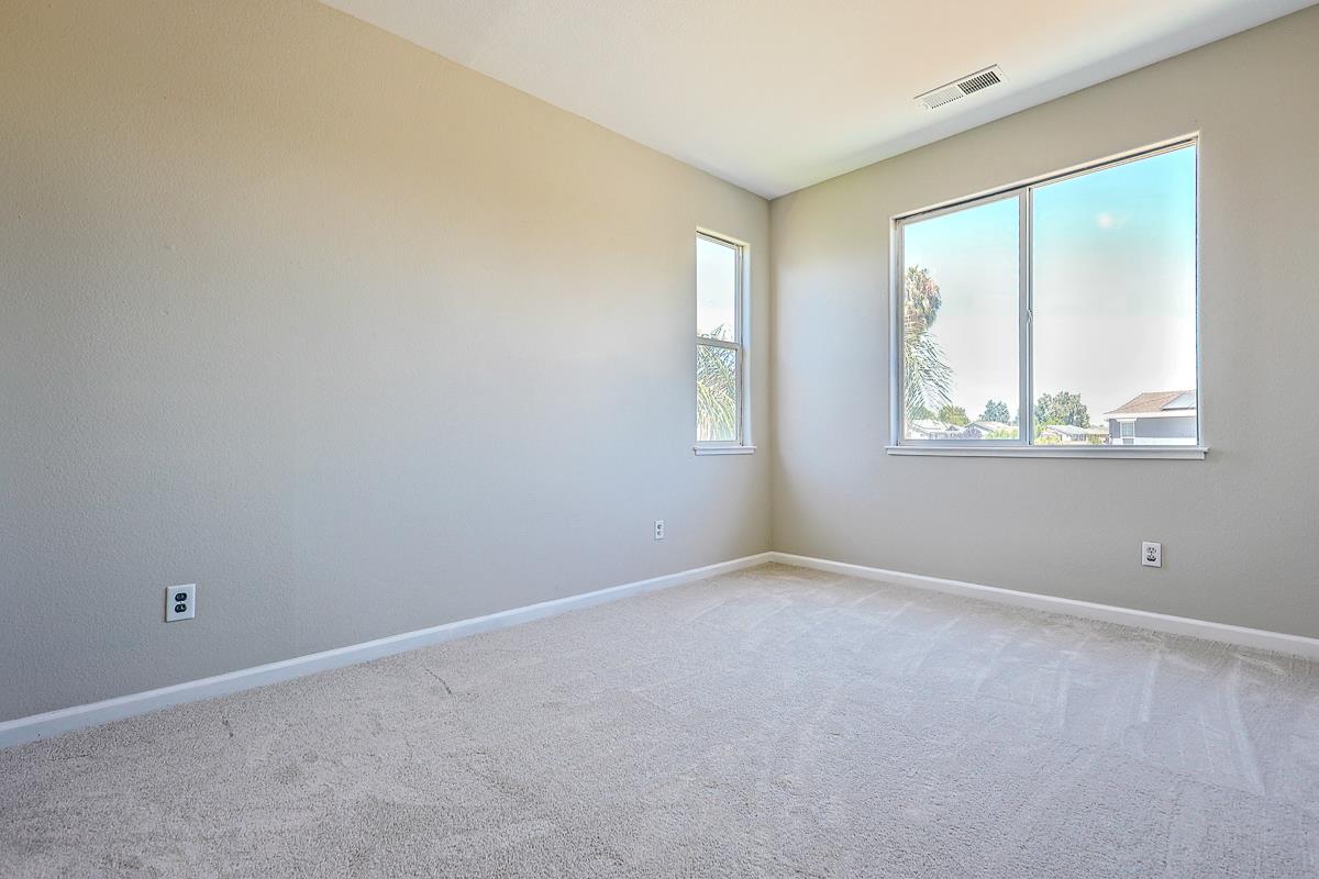 Detail Gallery Image 23 of 39 For 2335 Cypress Dr, Tracy,  CA 95377 - 6 Beds | 3 Baths