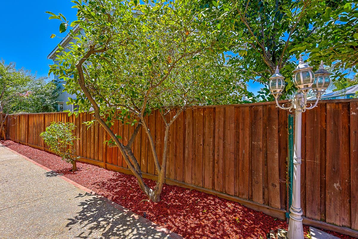 Detail Gallery Image 32 of 39 For 2335 Cypress Dr, Tracy,  CA 95377 - 6 Beds | 3 Baths
