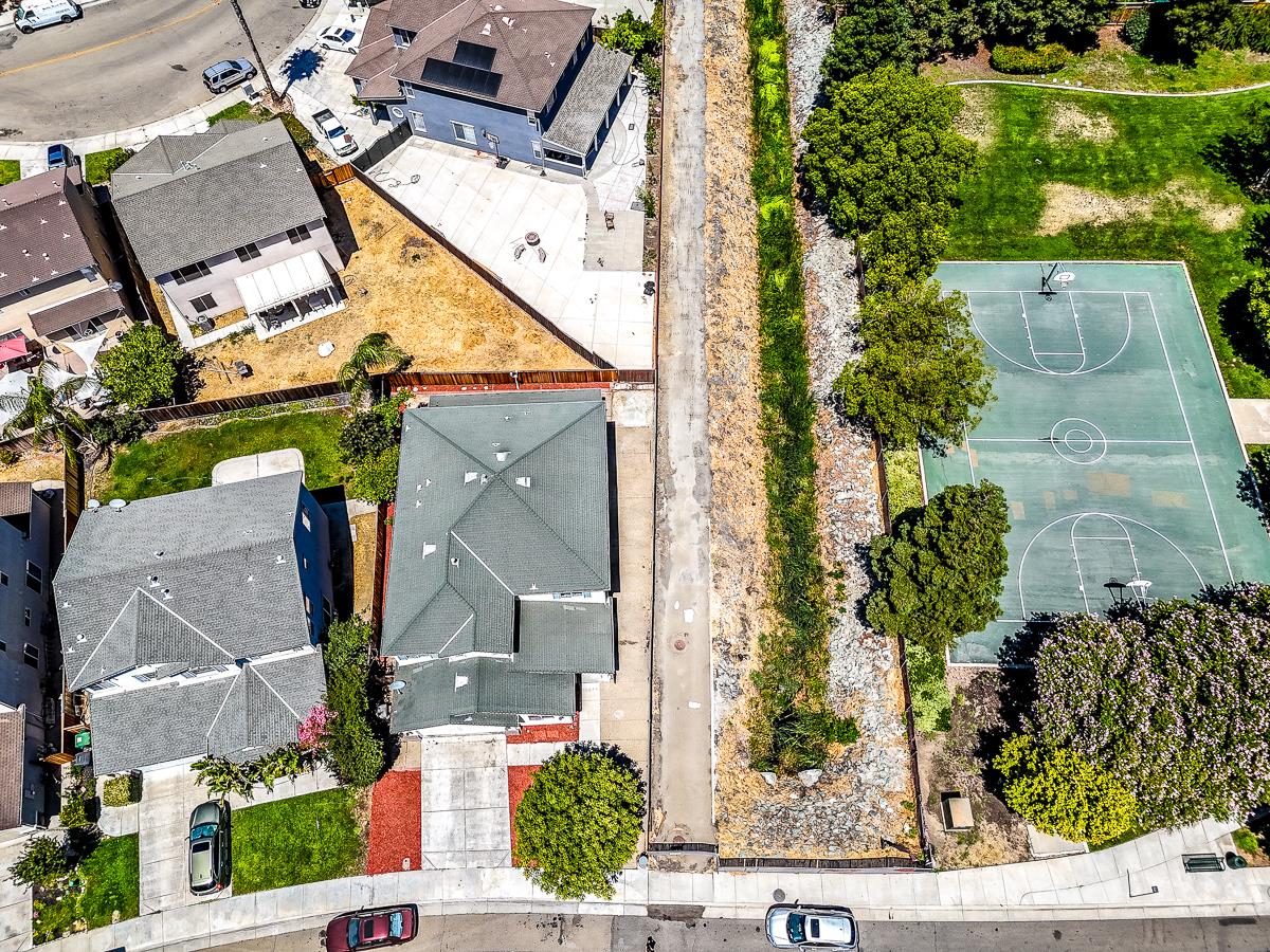 Detail Gallery Image 36 of 39 For 2335 Cypress Dr, Tracy,  CA 95377 - 6 Beds | 3 Baths