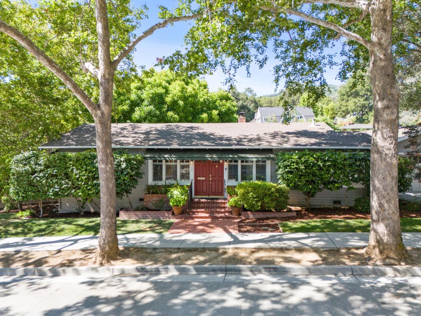 Detail Gallery Image 11 of 84 For 327 Bachman Ave, Los Gatos,  CA 95030 - 3 Beds | 2 Baths