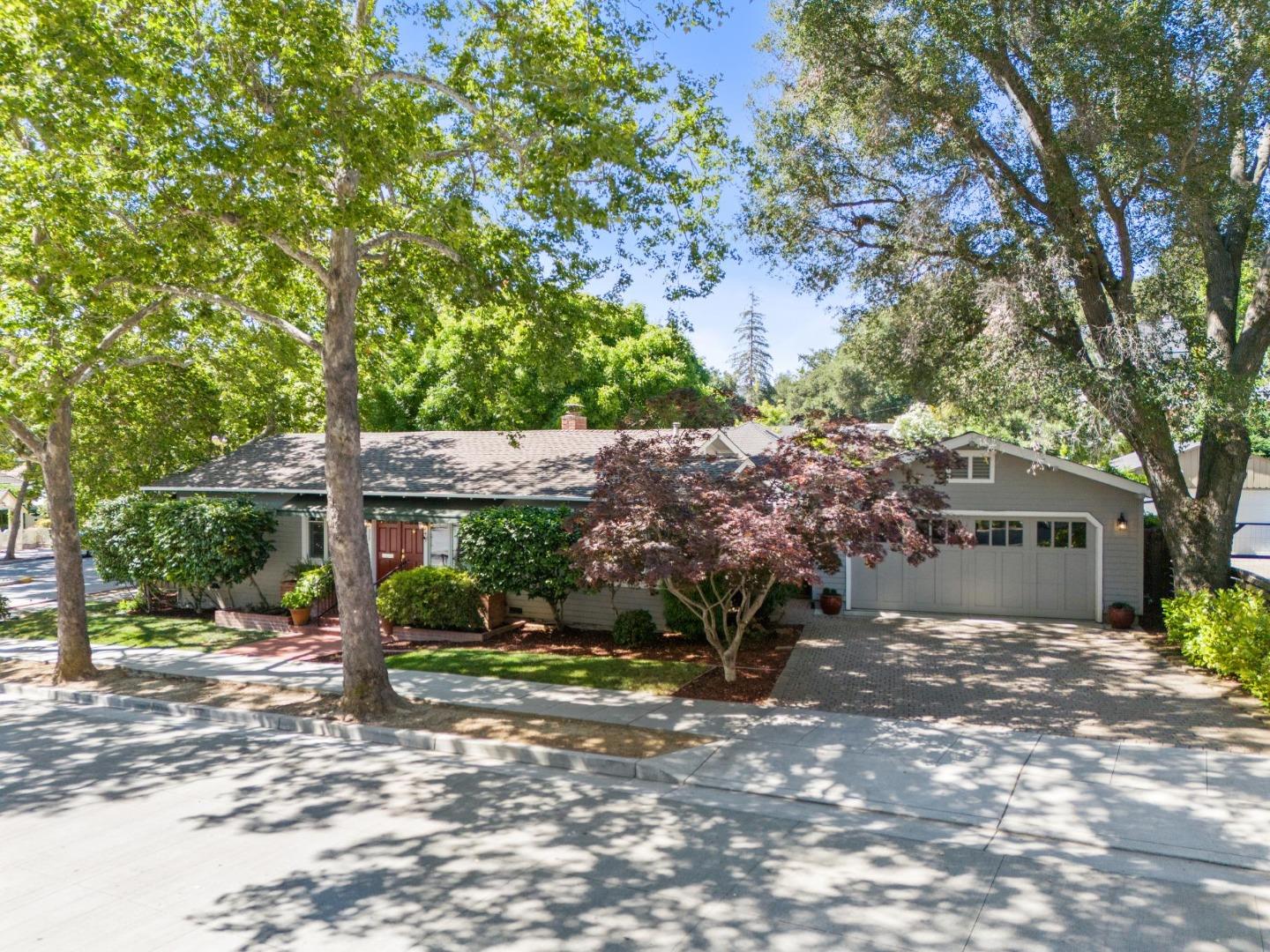 Detail Gallery Image 12 of 84 For 327 Bachman Ave, Los Gatos,  CA 95030 - 3 Beds | 2 Baths