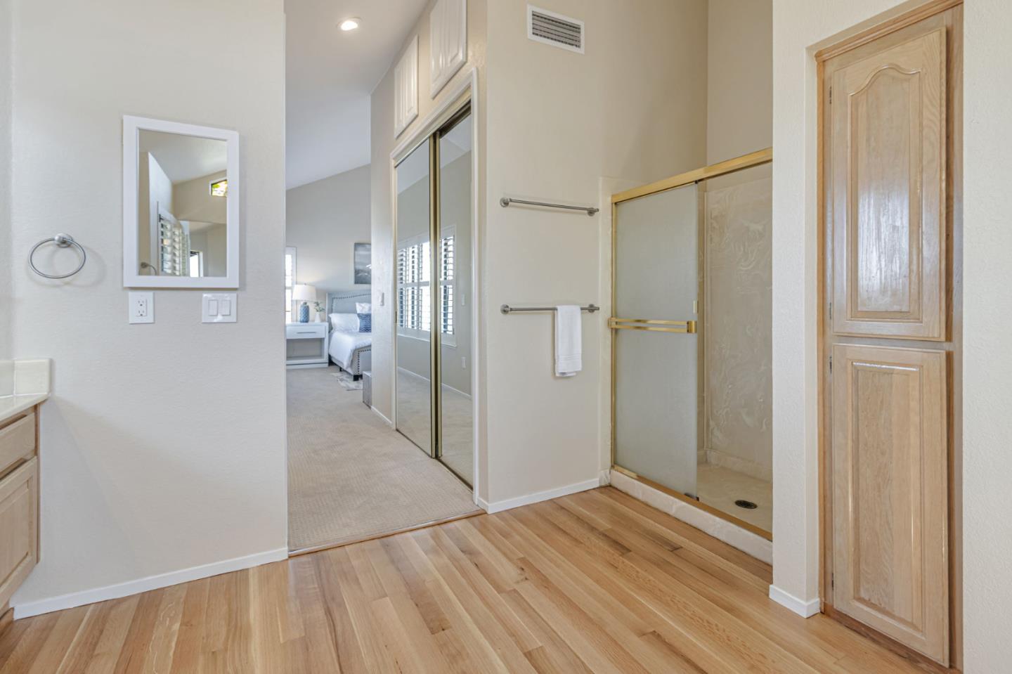 Detail Gallery Image 19 of 33 For 2959 Sea View Pkwy, Alameda,  CA 94502 - 4 Beds | 3 Baths
