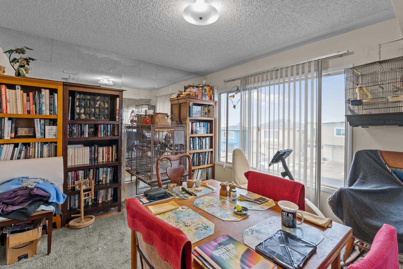 Detail Gallery Image 6 of 31 For 42 Skyline Dr, Daly City,  CA 94015 - 6 Beds | 3 Baths
