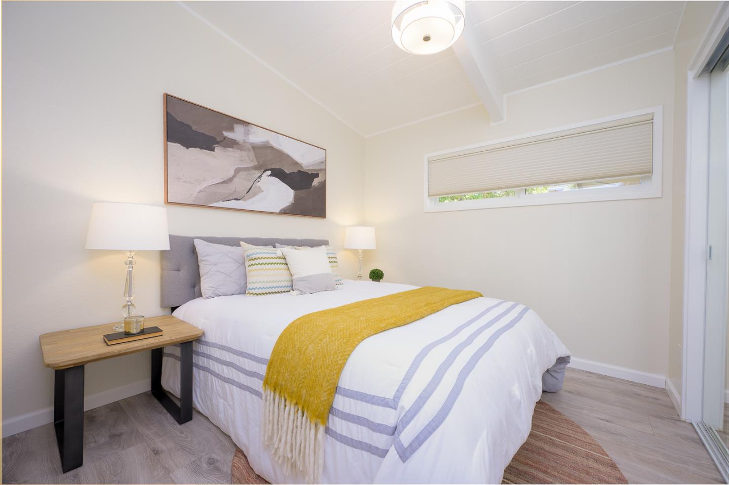 Detail Gallery Image 19 of 24 For 3222 Ramona St, Palo Alto,  CA 94306 - 4 Beds | 2 Baths