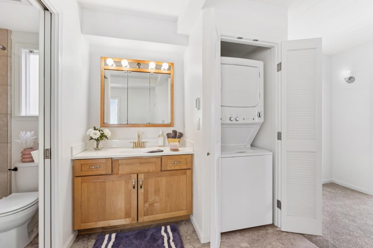 Detail Gallery Image 18 of 31 For 775 Mermaid Ave, Pacific Grove,  CA 93950 - 1 Beds | 1 Baths