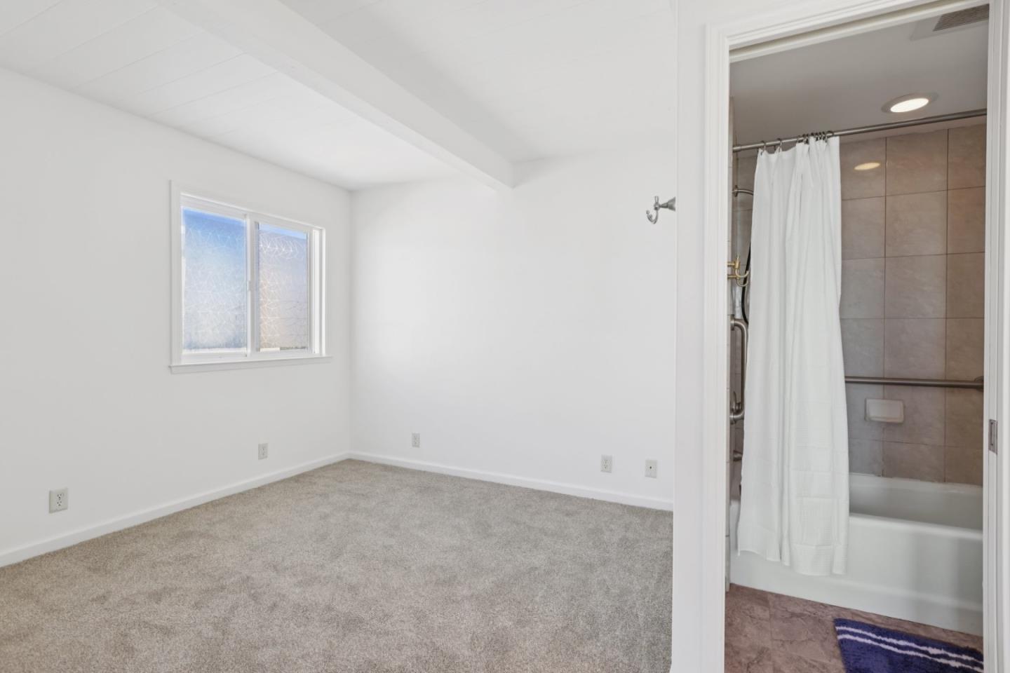 Detail Gallery Image 20 of 31 For 775 Mermaid Ave, Pacific Grove,  CA 93950 - 1 Beds | 1 Baths