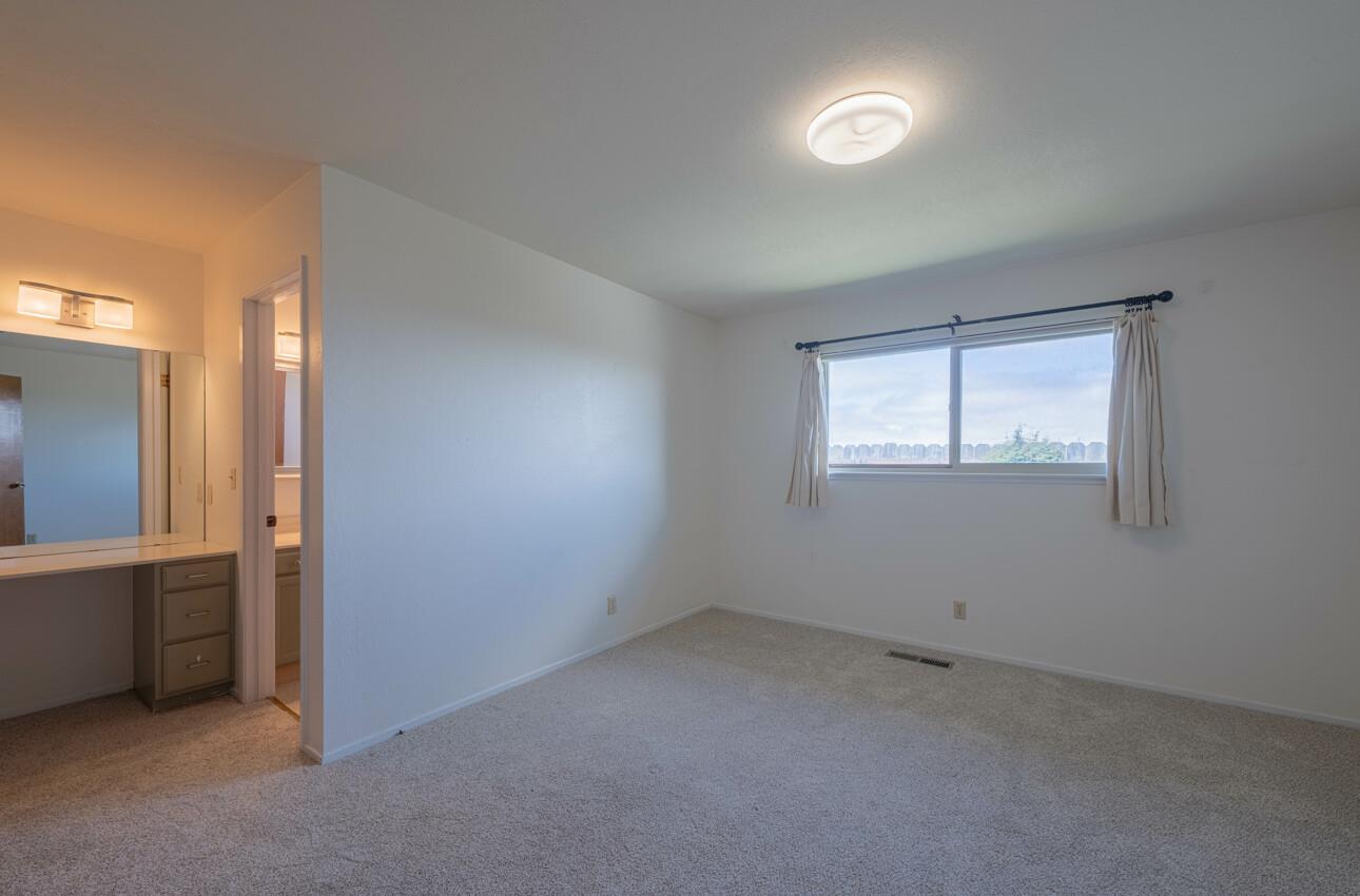 Detail Gallery Image 15 of 45 For 522 & 524 San Blanco Ct, Salinas,  CA 93901 - – Beds | – Baths