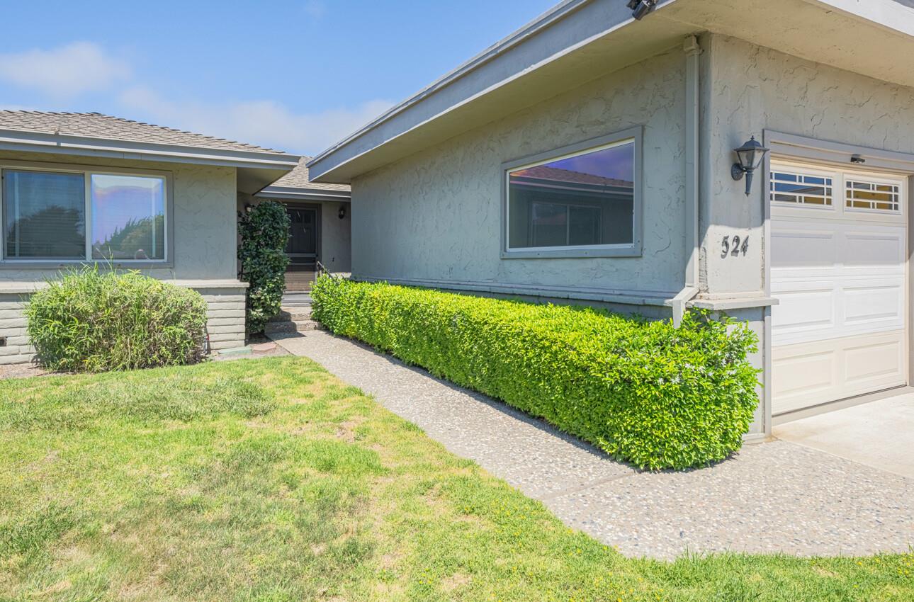 Detail Gallery Image 3 of 45 For 522 & 524 San Blanco Ct, Salinas,  CA 93901 - – Beds | – Baths
