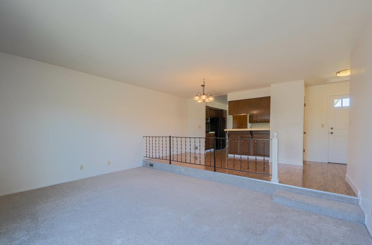 Detail Gallery Image 8 of 45 For 522 & 524 San Blanco Ct, Salinas,  CA 93901 - – Beds | – Baths