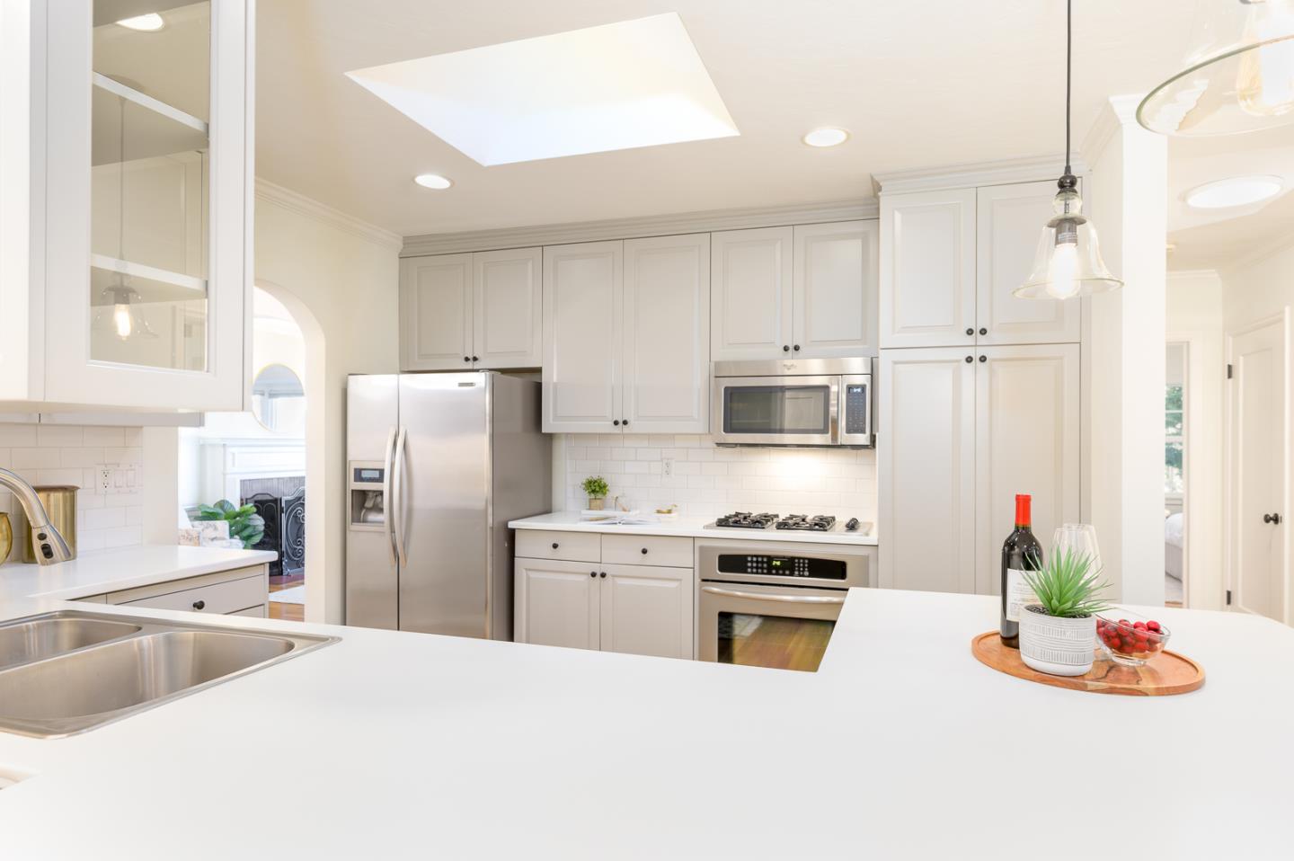 Detail Gallery Image 25 of 33 For 1037 Hazelwood Ave, San Jose,  CA 95125 - 3 Beds | 2 Baths