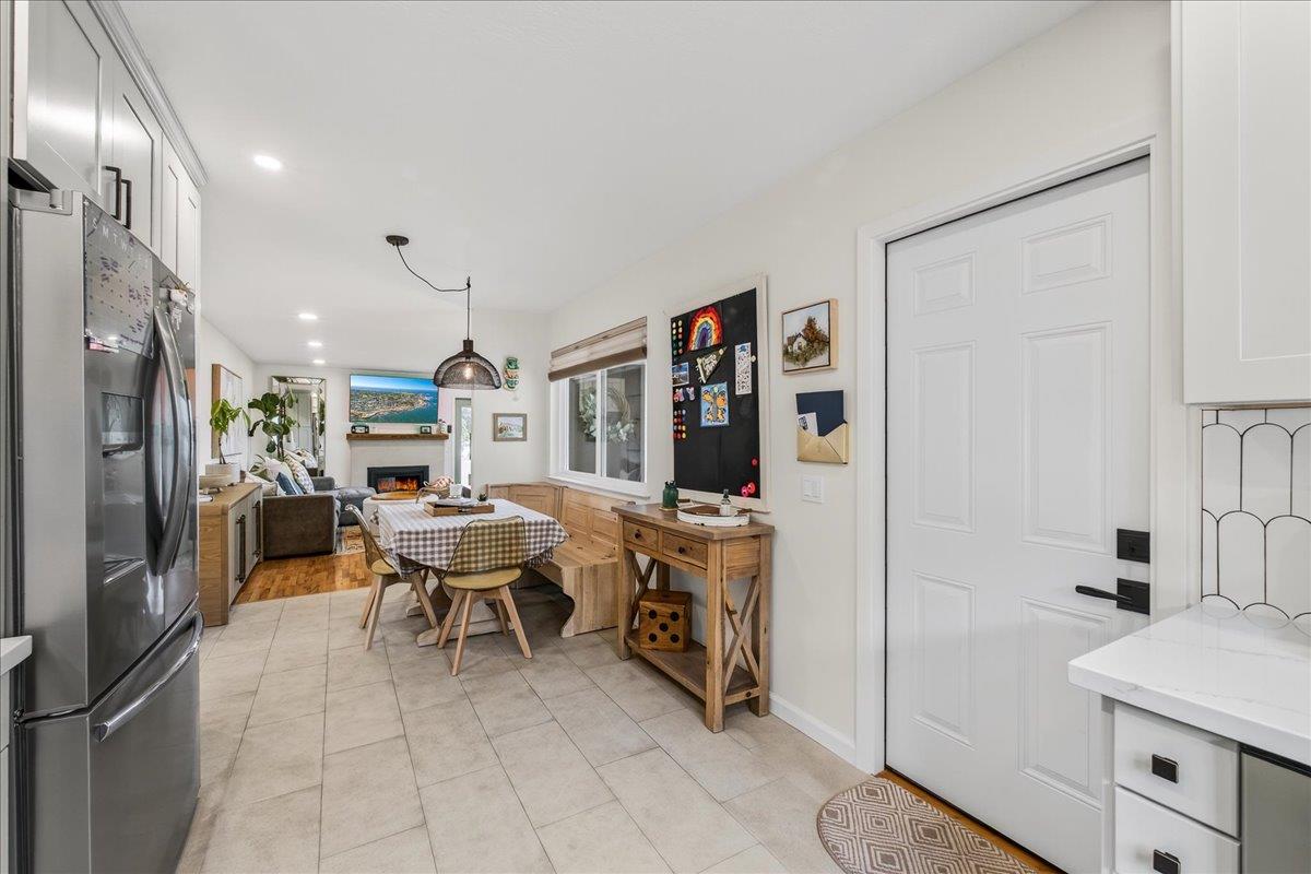 Detail Gallery Image 15 of 50 For 255 Sinex, Pacific Grove,  CA 93950 - 3 Beds | 2 Baths