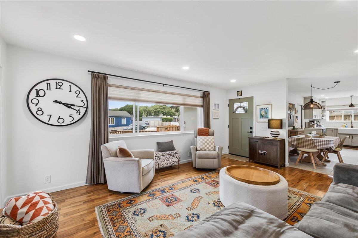 Detail Gallery Image 22 of 50 For 255 Sinex, Pacific Grove,  CA 93950 - 3 Beds | 2 Baths