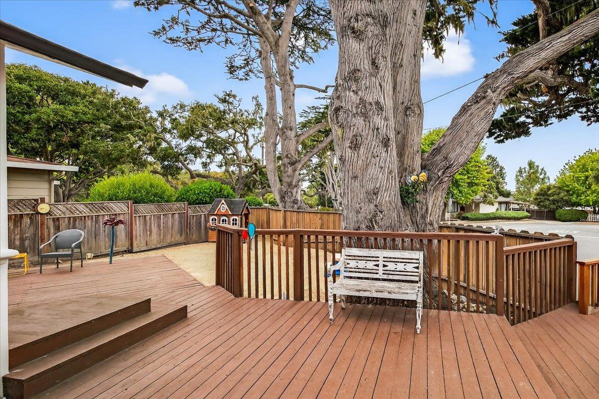 Detail Gallery Image 43 of 50 For 255 Sinex, Pacific Grove,  CA 93950 - 3 Beds | 2 Baths