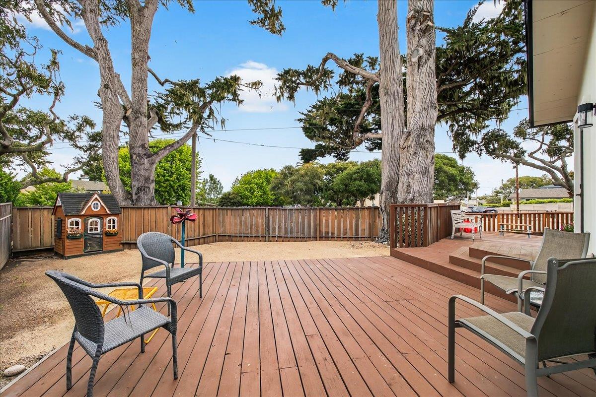 Detail Gallery Image 44 of 50 For 255 Sinex, Pacific Grove,  CA 93950 - 3 Beds | 2 Baths