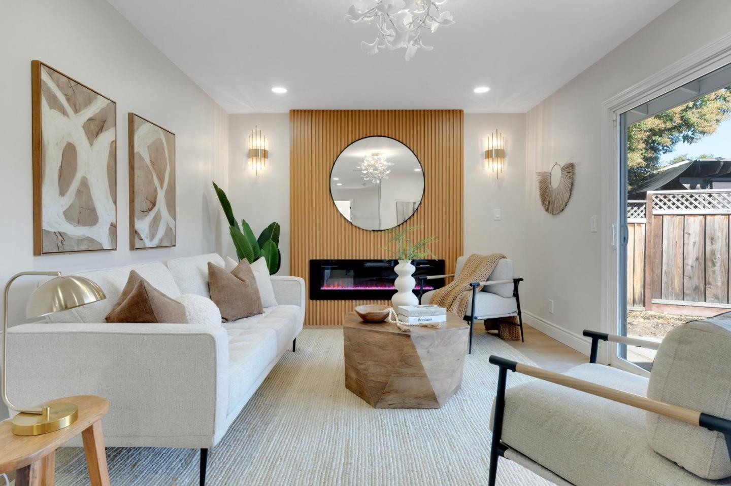 Detail Gallery Image 13 of 32 For 702 Cree Dr, San Jose,  CA 95123 - 4 Beds | 2 Baths