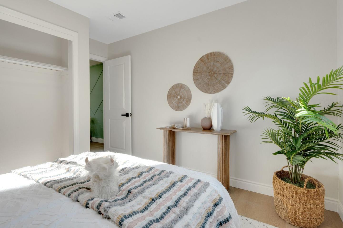 Detail Gallery Image 24 of 32 For 702 Cree Dr, San Jose,  CA 95123 - 4 Beds | 2 Baths