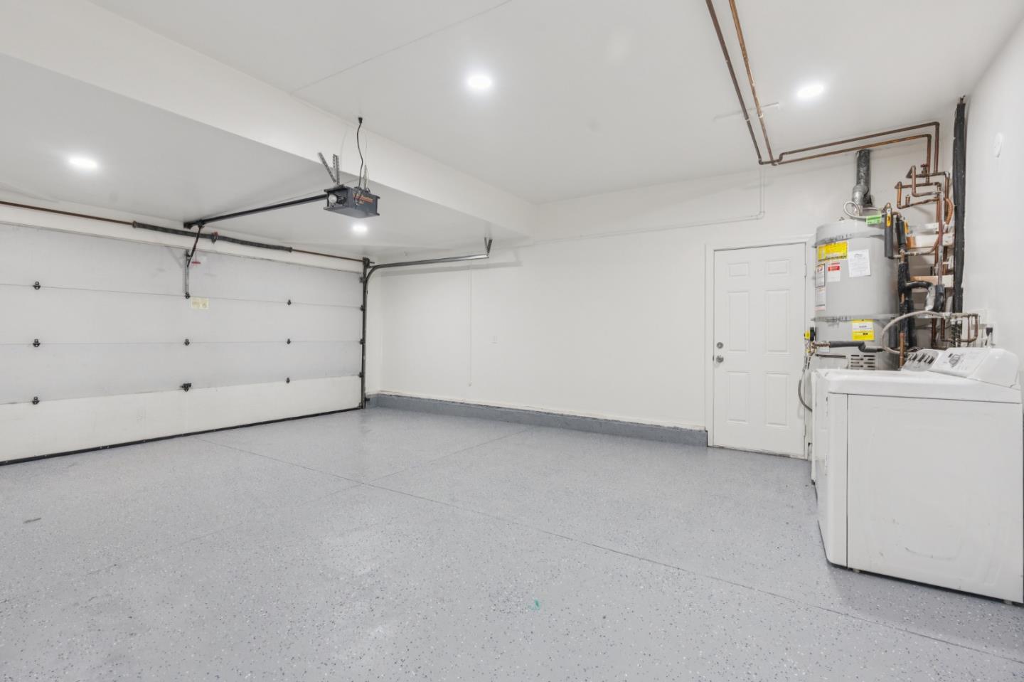 Detail Gallery Image 26 of 32 For 702 Cree Dr, San Jose,  CA 95123 - 4 Beds | 2 Baths