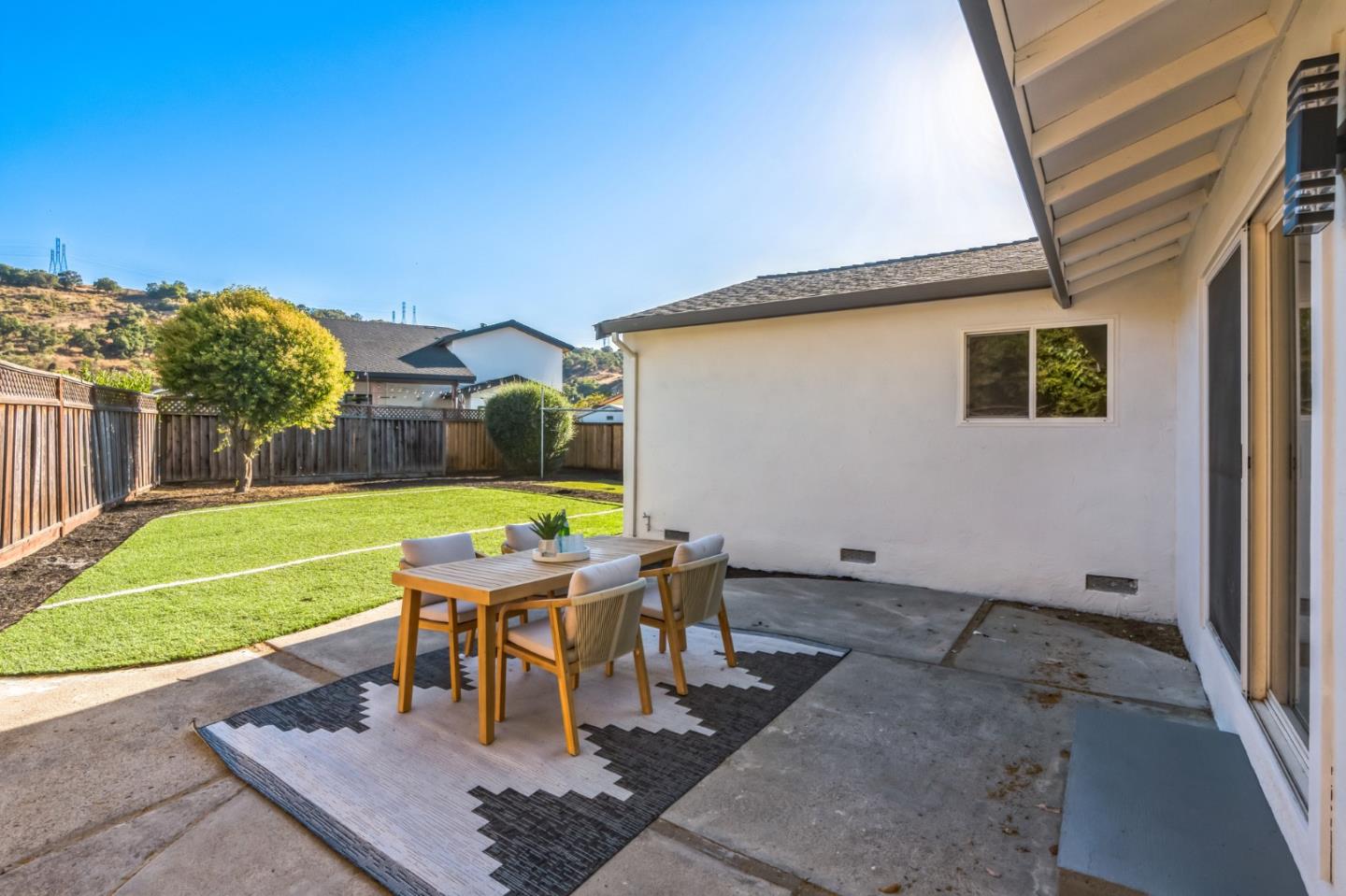 Detail Gallery Image 28 of 32 For 702 Cree Dr, San Jose,  CA 95123 - 4 Beds | 2 Baths