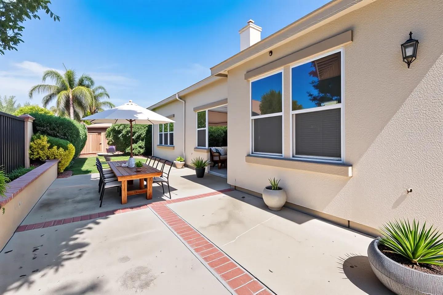 Detail Gallery Image 3 of 22 For 423 Riley Ct, Tracy,  CA 95377 - 5 Beds | 3/1 Baths