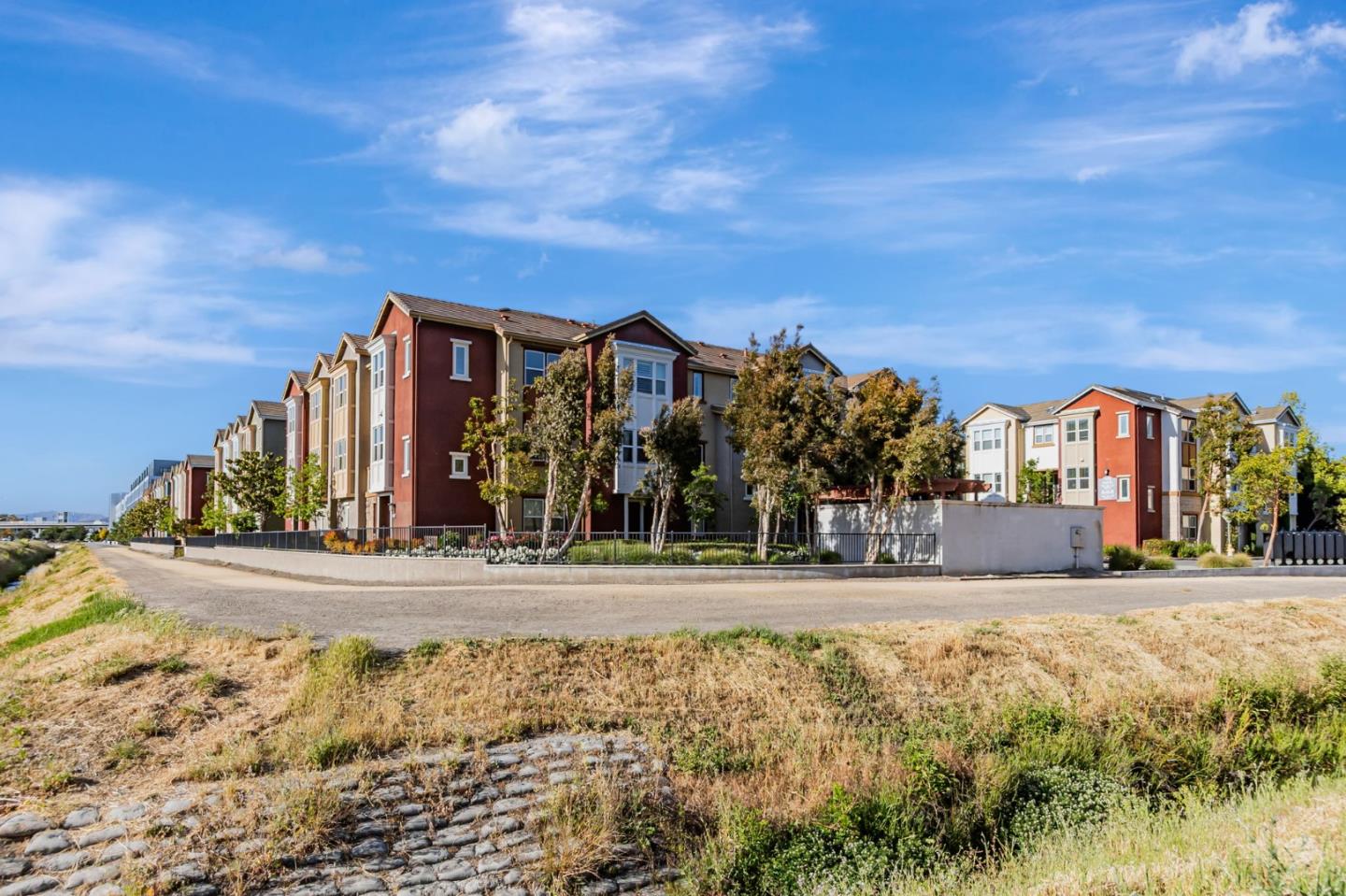 Detail Gallery Image 42 of 47 For 1603 Canal St, Milpitas,  CA 95035 - 3 Beds | 2/1 Baths