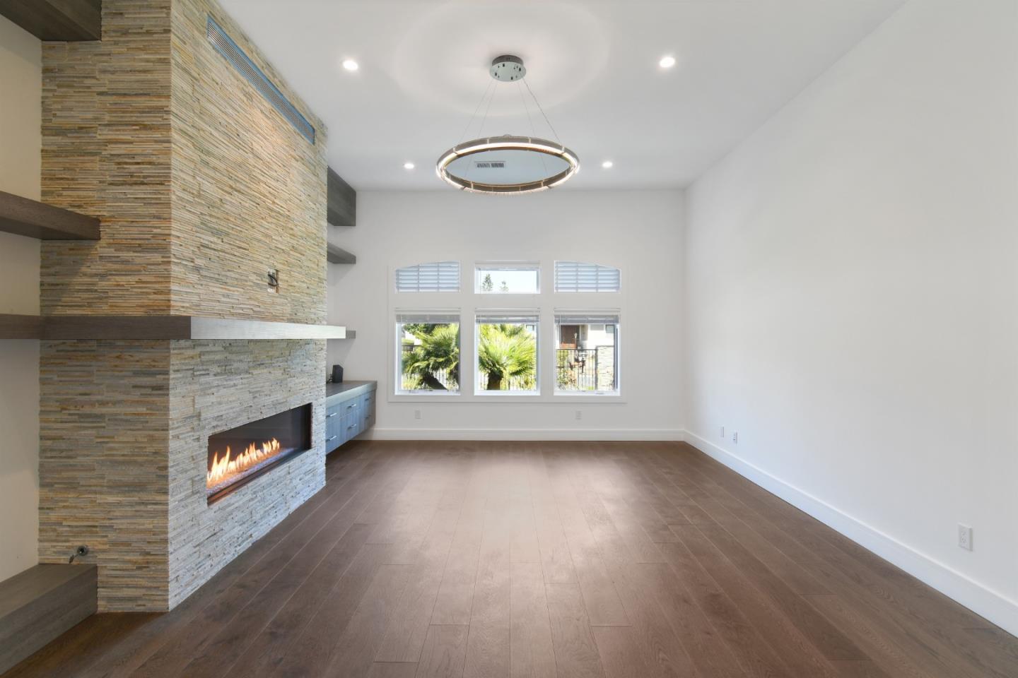 Detail Gallery Image 17 of 48 For 1505 Wedgewood Dr, Hillsborough,  CA 94010 - 4 Beds | 4/1 Baths