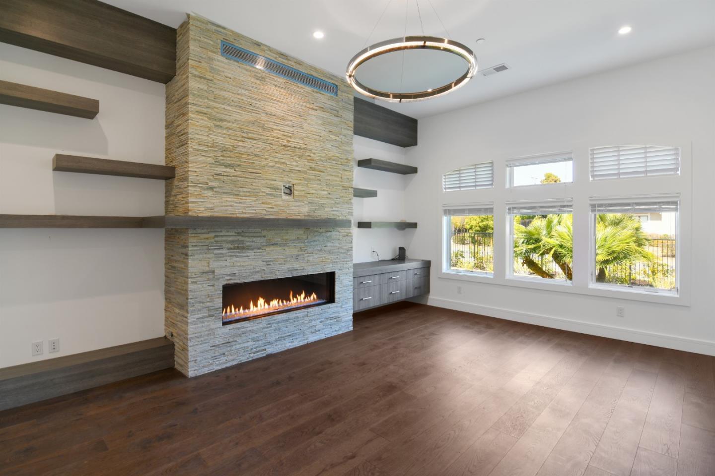 Detail Gallery Image 18 of 48 For 1505 Wedgewood Dr, Hillsborough,  CA 94010 - 4 Beds | 4/1 Baths