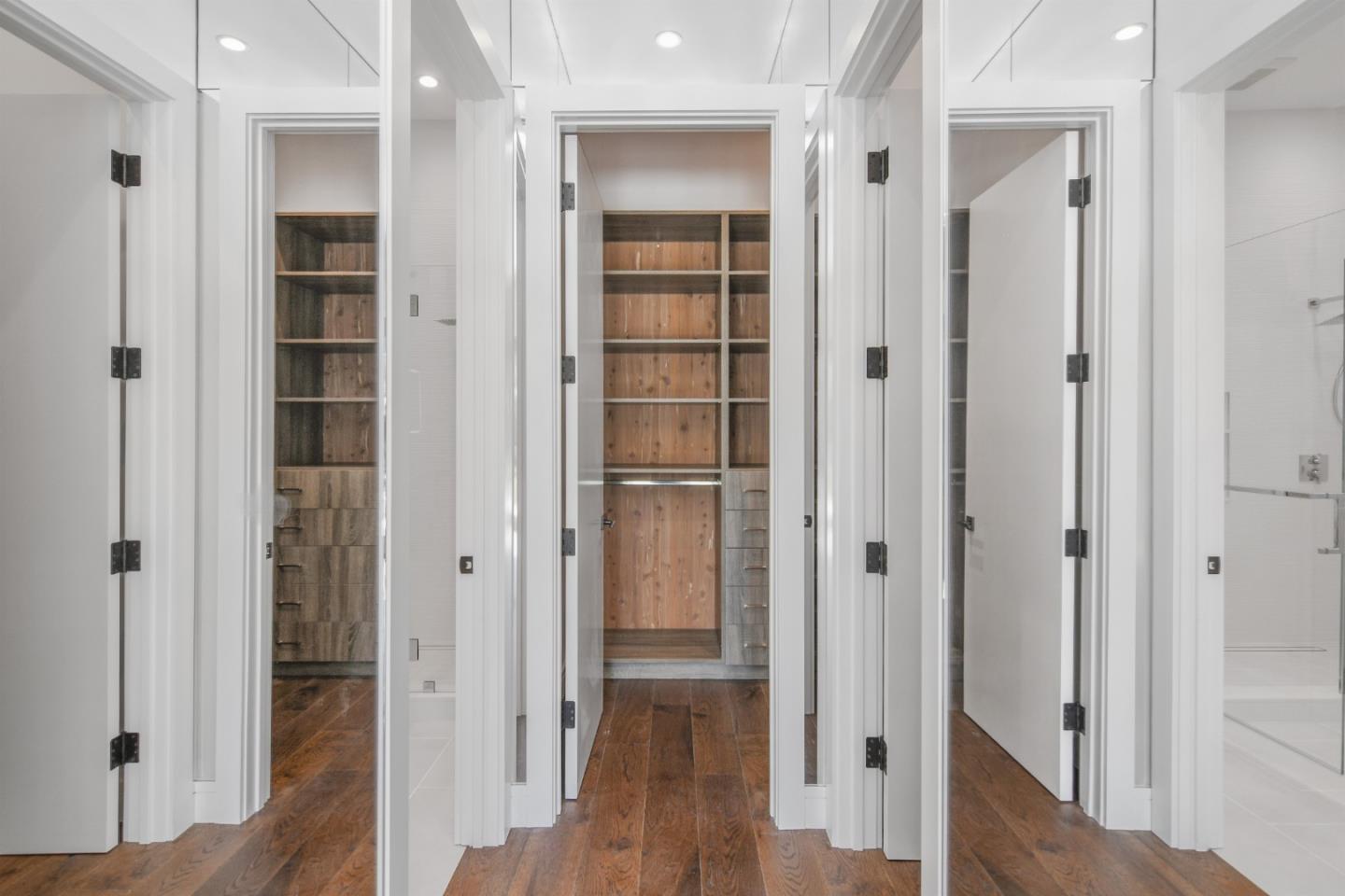 Detail Gallery Image 23 of 48 For 1505 Wedgewood Dr, Hillsborough,  CA 94010 - 4 Beds | 4/1 Baths
