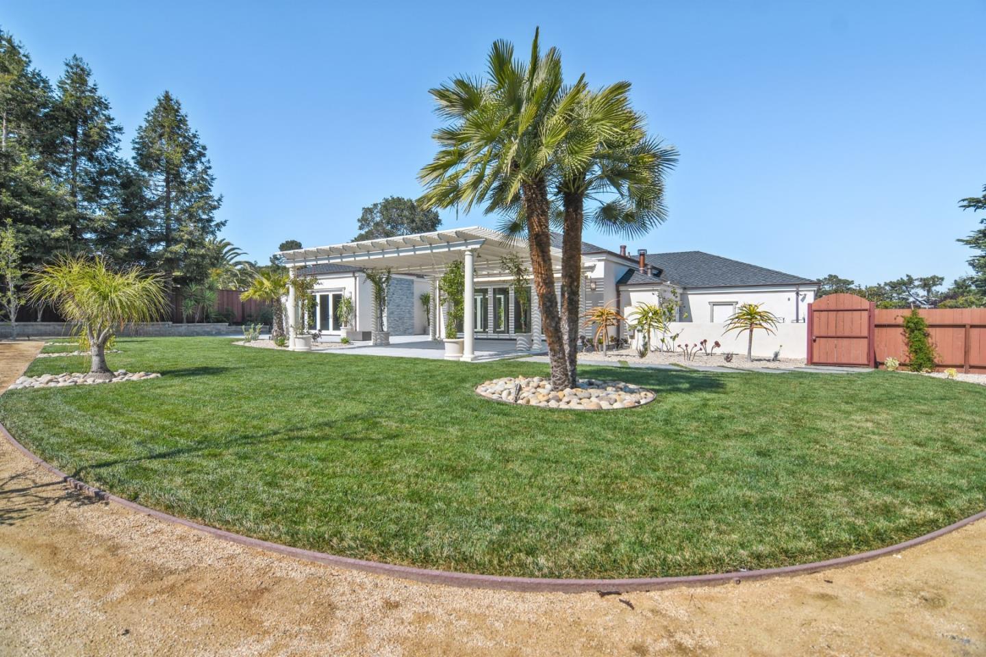 Detail Gallery Image 41 of 48 For 1505 Wedgewood Dr, Hillsborough,  CA 94010 - 4 Beds | 4/1 Baths
