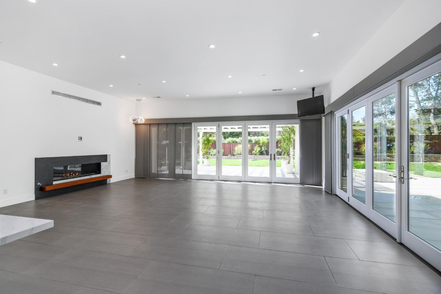 Detail Gallery Image 8 of 48 For 1505 Wedgewood Dr, Hillsborough,  CA 94010 - 4 Beds | 4/1 Baths