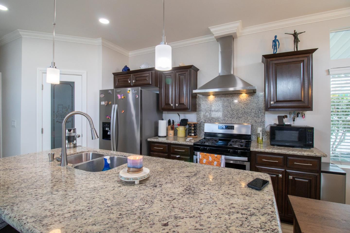 Detail Gallery Image 5 of 17 For 2150 Almaden Rd #103,  San Jose,  CA 95125 - 2 Beds | 2 Baths