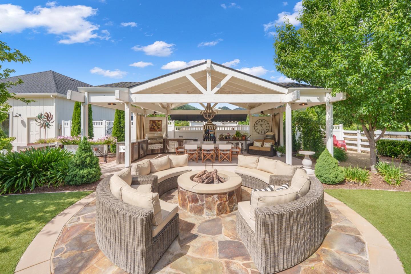 Detail Gallery Image 53 of 82 For 15209 Sycamore Dr, Morgan Hill,  CA 95037 - 5 Beds | 5/1 Baths