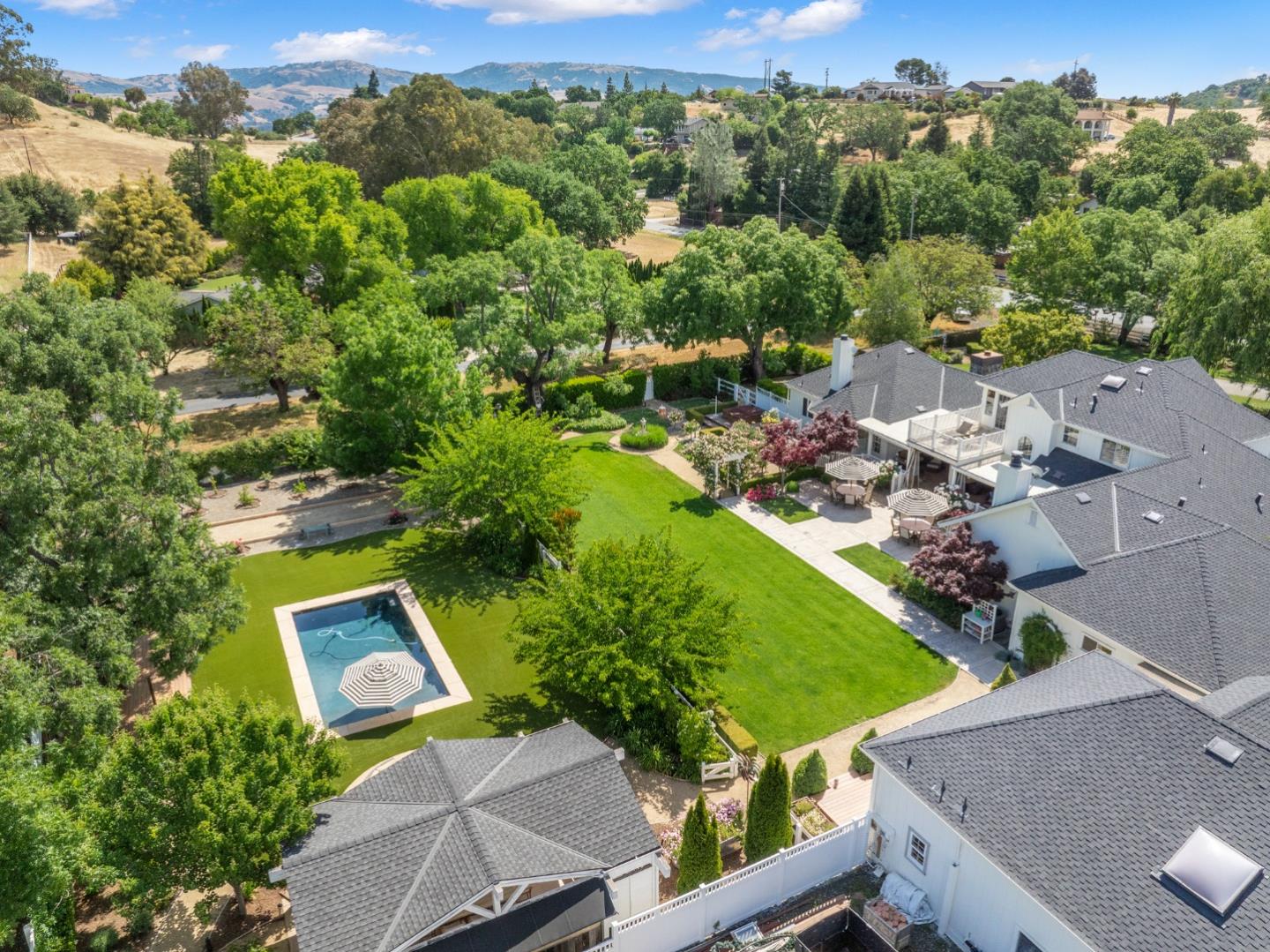 Detail Gallery Image 73 of 82 For 15209 Sycamore Dr, Morgan Hill,  CA 95037 - 5 Beds | 5/1 Baths
