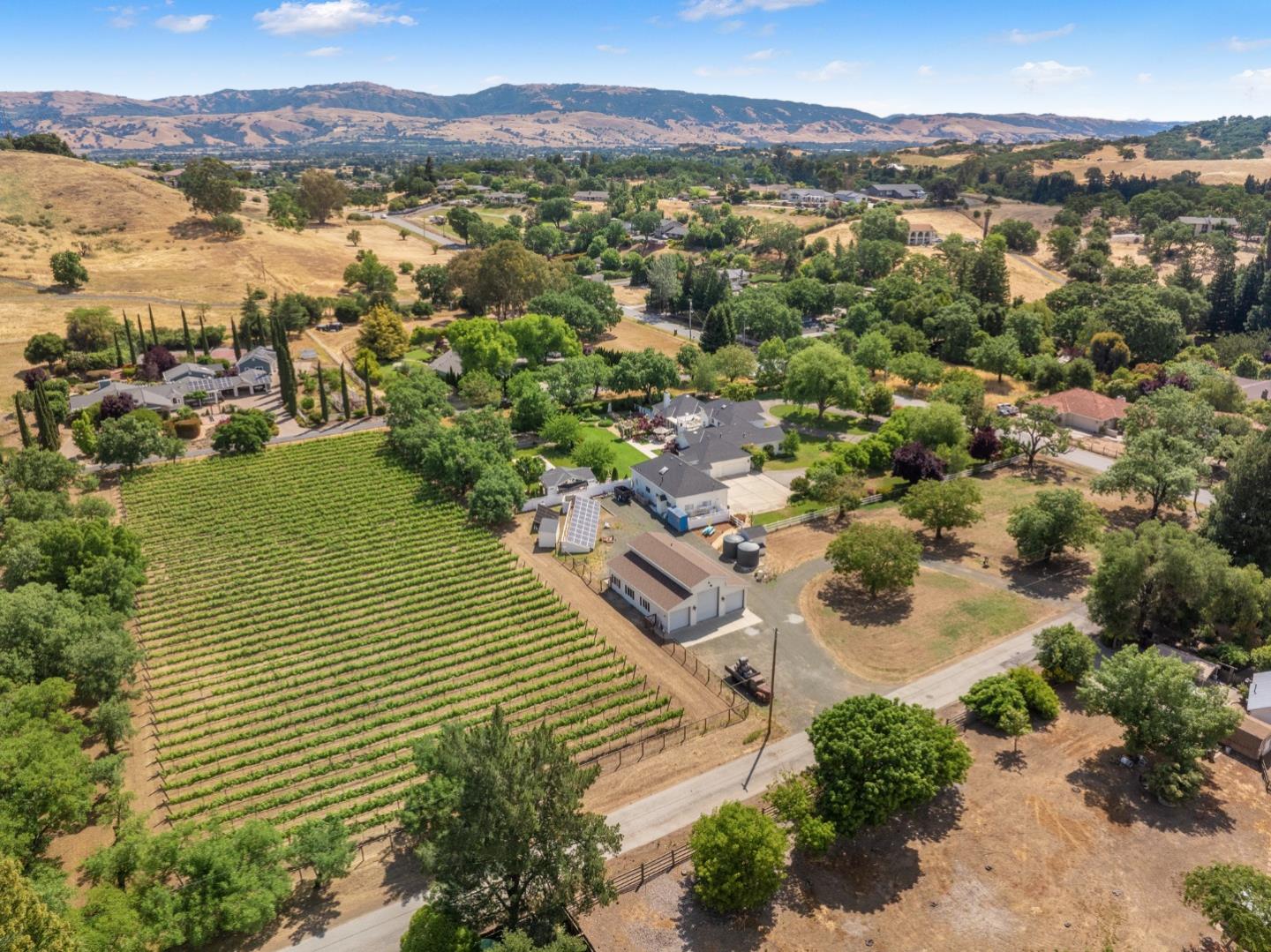 Detail Gallery Image 76 of 82 For 15209 Sycamore Dr, Morgan Hill,  CA 95037 - 5 Beds | 5/1 Baths