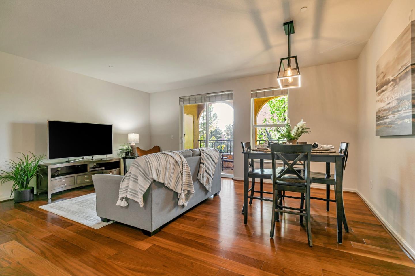 Detail Gallery Image 5 of 40 For 1445 Fruitdale Ave #217,  San Jose,  CA 95128 - 2 Beds | 2 Baths