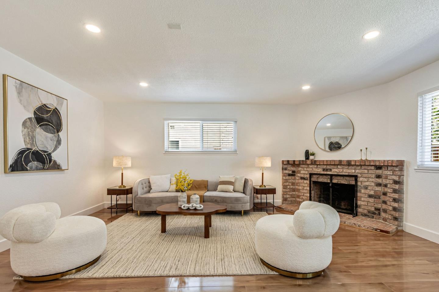 Detail Gallery Image 15 of 38 For 1982 Ensign Way, San Jose,  CA 95133 - 5 Beds | 2/1 Baths