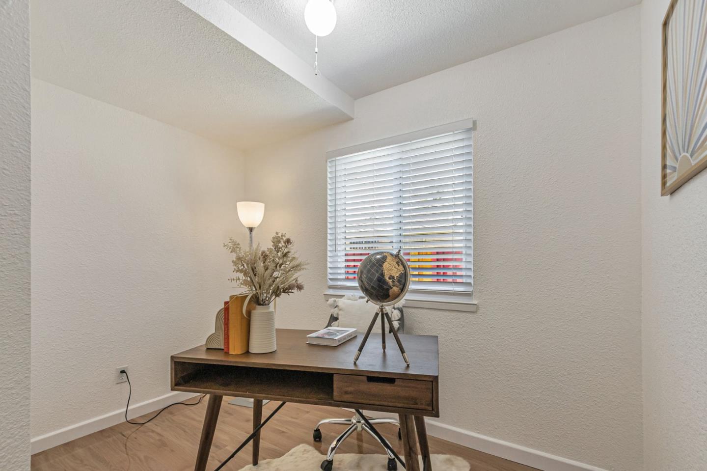 Detail Gallery Image 19 of 38 For 1982 Ensign Way, San Jose,  CA 95133 - 5 Beds | 2/1 Baths